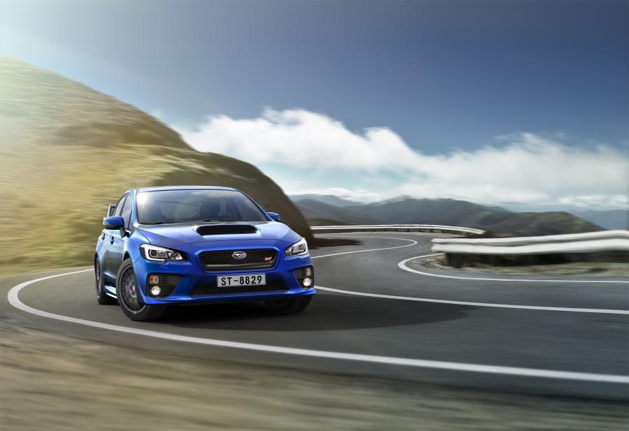  Subaru WRX STI 2015 года  (EU) (фото 5 из 24)